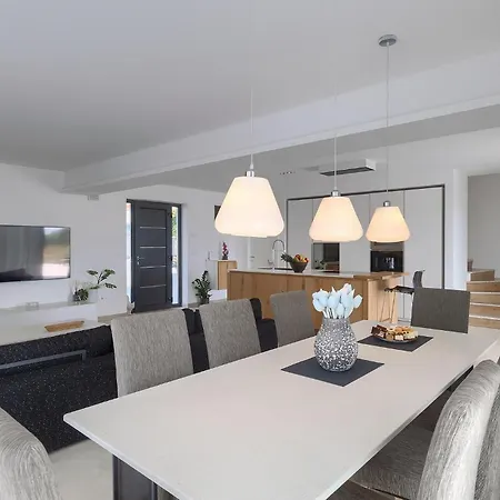 Auri Holiday home